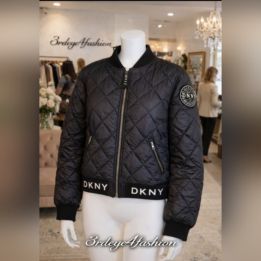 ✨ DKNY Girls Black Quilted Puffer Jacket • Cozy Winter Warmth 🖤❄️ - Picture 3 of 17